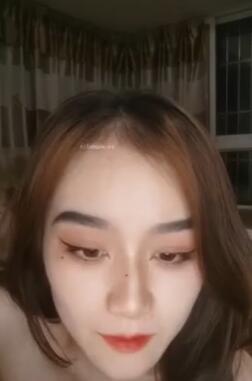 ൱